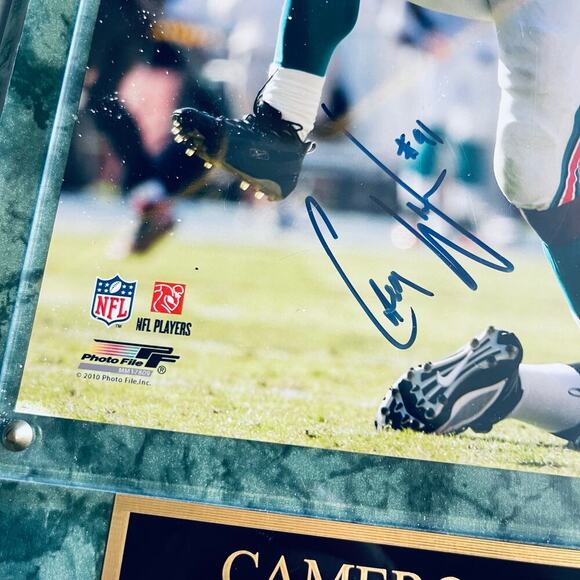 Cameron Wake Framed & Signed Autographed Photo with Certificate of Authenticity - Picture 2 of 7